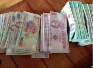 chiêm bao bị mất tiền